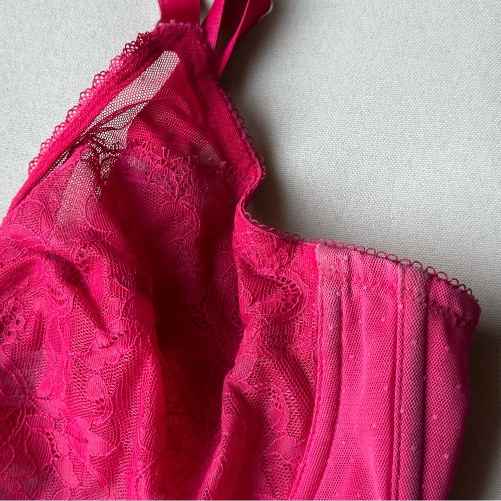 Wacoal Retro Chic Solid Red 40c - image 3